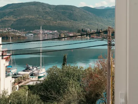 Prodaja, kuća, 84m², Tivat, Crna Gora - image 4