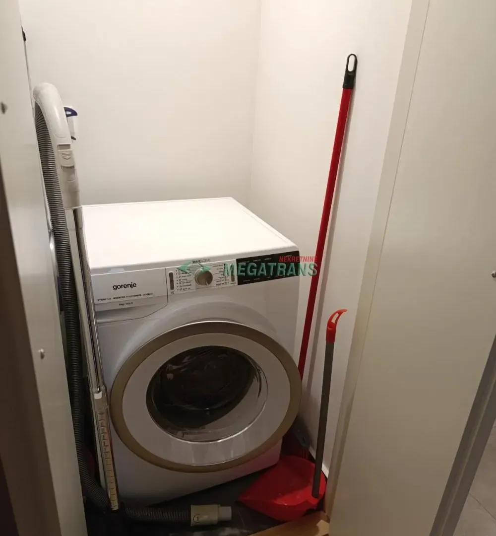Rent, two bedroom apartment, 50m², Savski Venac, Beograd