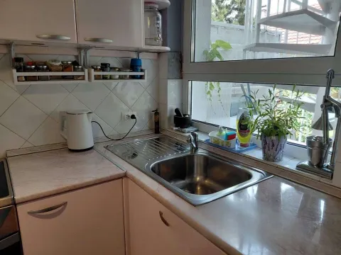 Prodaja, kuća, 250m², Sremska Kamenica, Petrovaradin - image 4