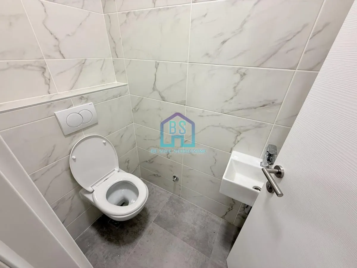 Prodaja, trosoban stan, 86m², Veternička rampa, Novi Sad Sve Podlokacije