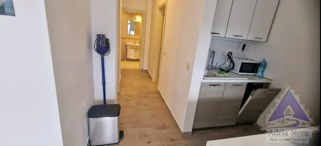 Prodaja, dvosoban stan, 82m², Prčanj, Kotor