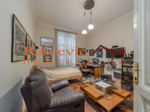 Prodaja, trosoban stan, 83m², Centar, Stara Pazova - image 10