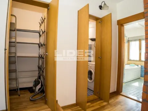 Prodaja, trosoban stan, 69m², Stari Grad, Beograd - image 9