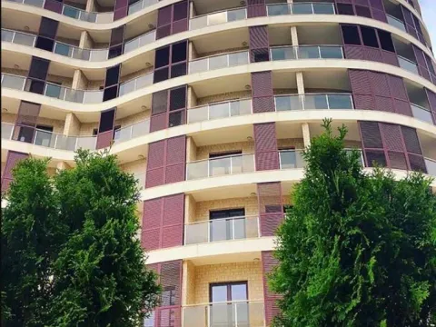 Sale, one bedroom apartment, 58m², Bečići, Budva - image 3