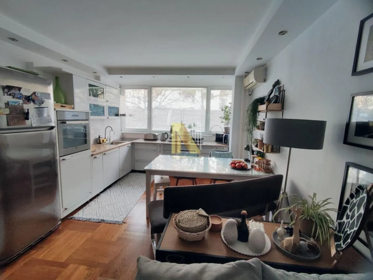 Prodaja, trosoban stan, 75m², Grbavica, Novi Sad Sve Podlokacije