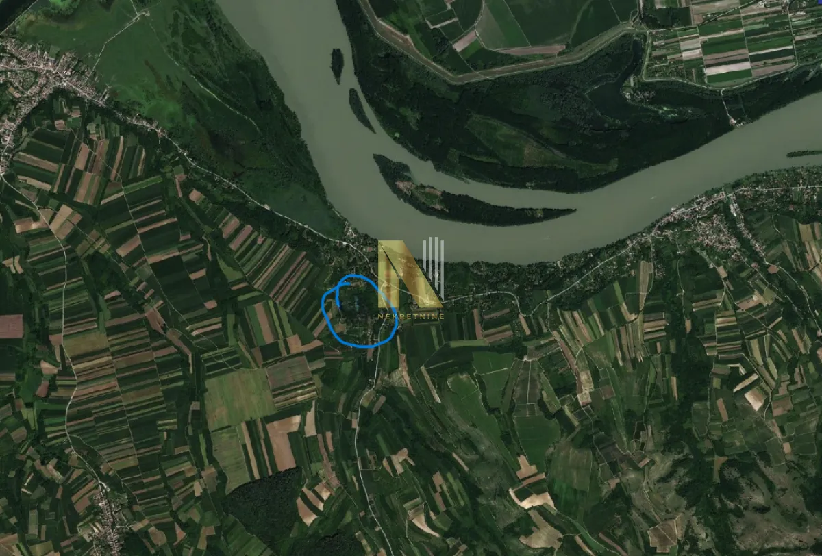 Prodaja, plac, 1700m², Beočin, Srbija