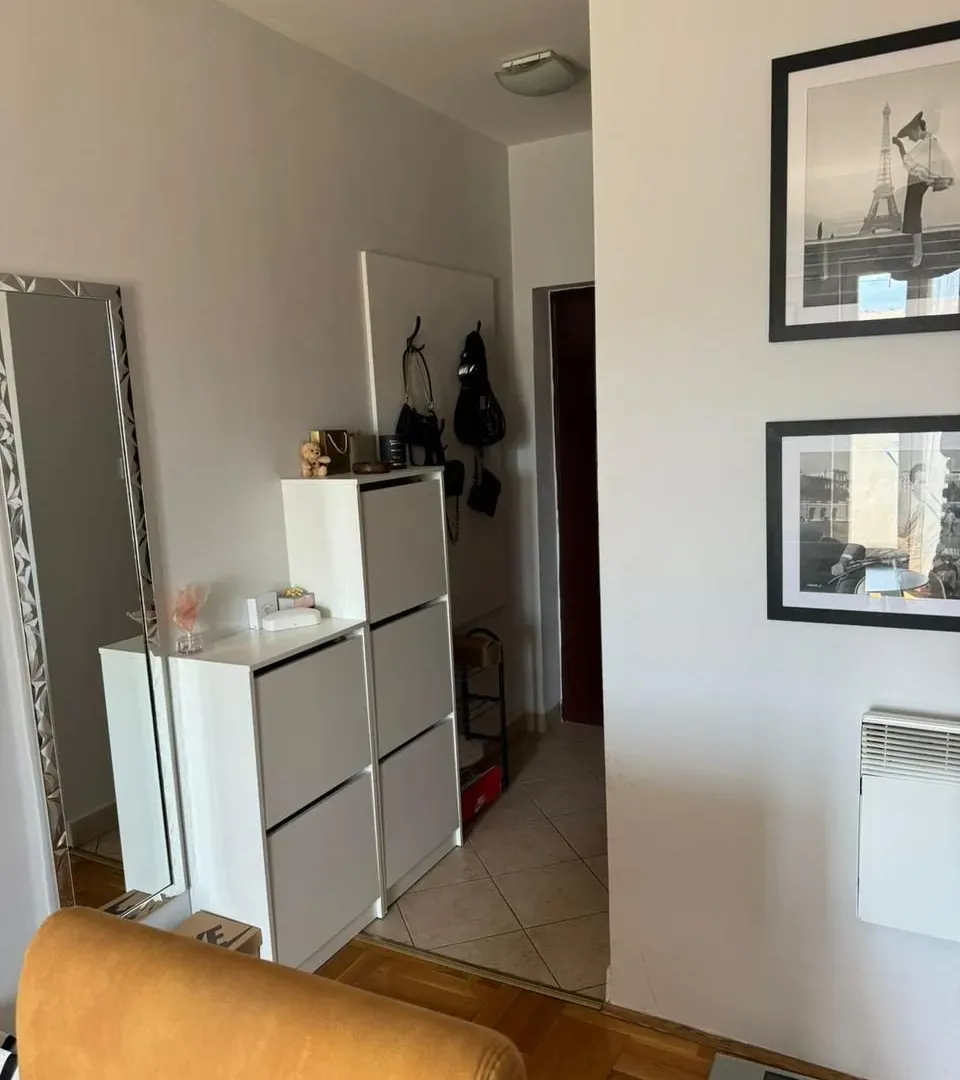 Rent, one bedroom apartment, 42m², City Kvart, Podgorica