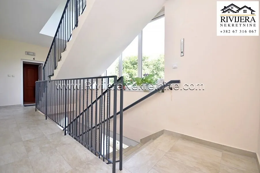 Prodaja, kuća, 300m², Đenovići, Herceg Novi