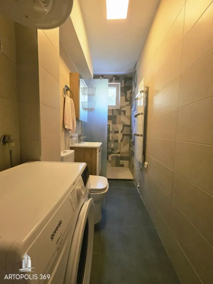 Prodaja, dvosoban stan, 54m², Karaburma, Palilula Sve Podlokacije