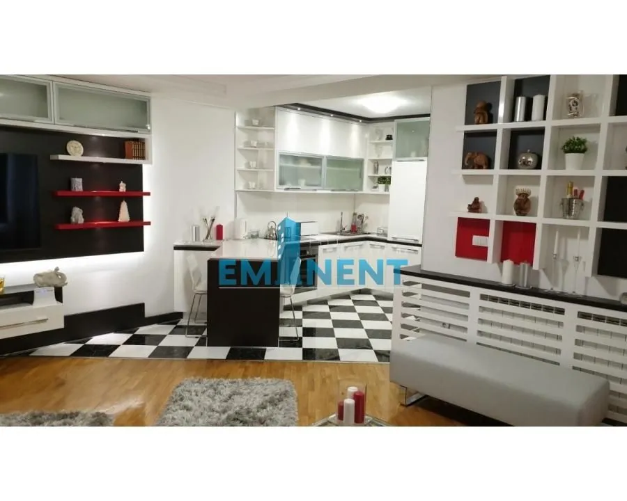 Rent, two bedroom apartment, 60m², Vračar Hram, Vračar Sve Podlokacije
