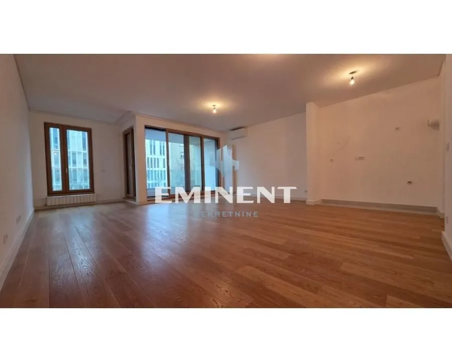 Prodaja, trosoban stan, 94m², Crveni Krst, Beograd