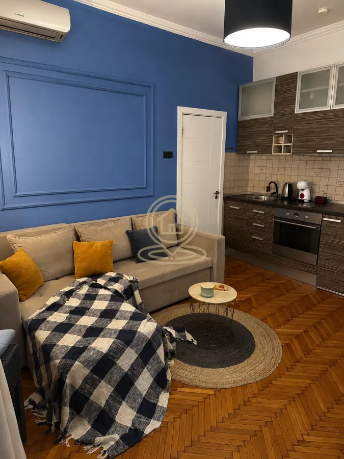 Rent, two bedroom apartment, 41m², Stari Grad, Beograd