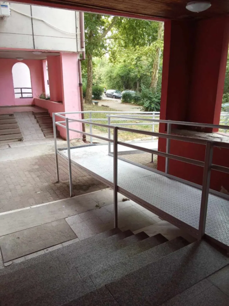 Prodaja, četvorosoban stan, 110m², Bezanijska Kosa 2, Bežanijska Kosa Sve Podlokacije