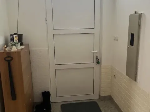 Sale, house, 84m², Borča Sve Podlokacije, Beograd - image 13