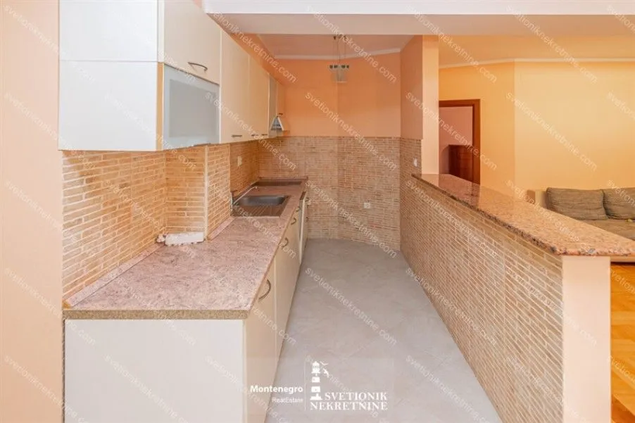 Prodaja, jednosoban stan, 60m², Igalo, Herceg Novi
