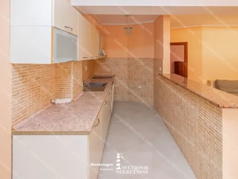 Sale, one bedroom apartment, 60m², Igalo, Herceg Novi - image 7