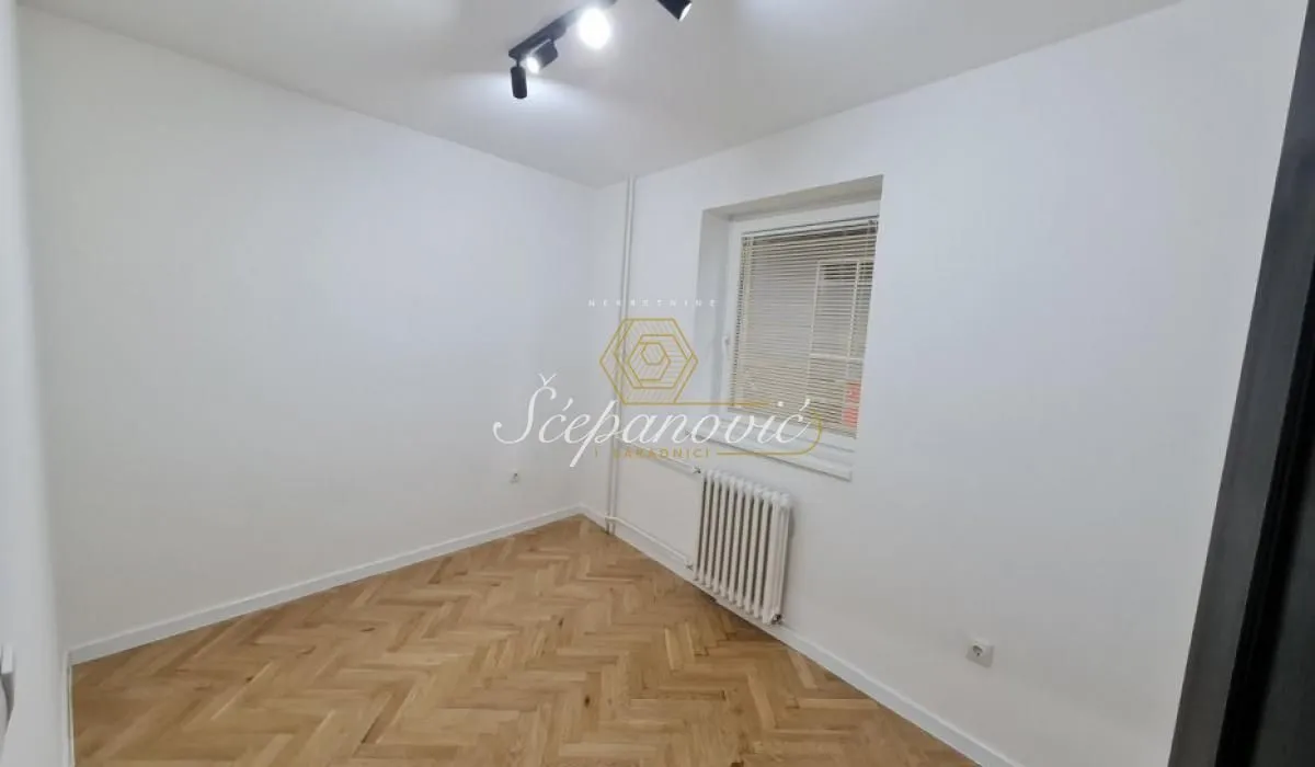 Rent, three bedroom apartment, 55m², Centar, Novi Sad