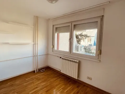 Rent, three bedroom apartment, 66m², Voždovac Sve Podlokacije, Beograd - image 12