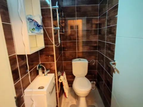 Sale, two bedroom apartment, 86m², Bečići, Budva - image 10