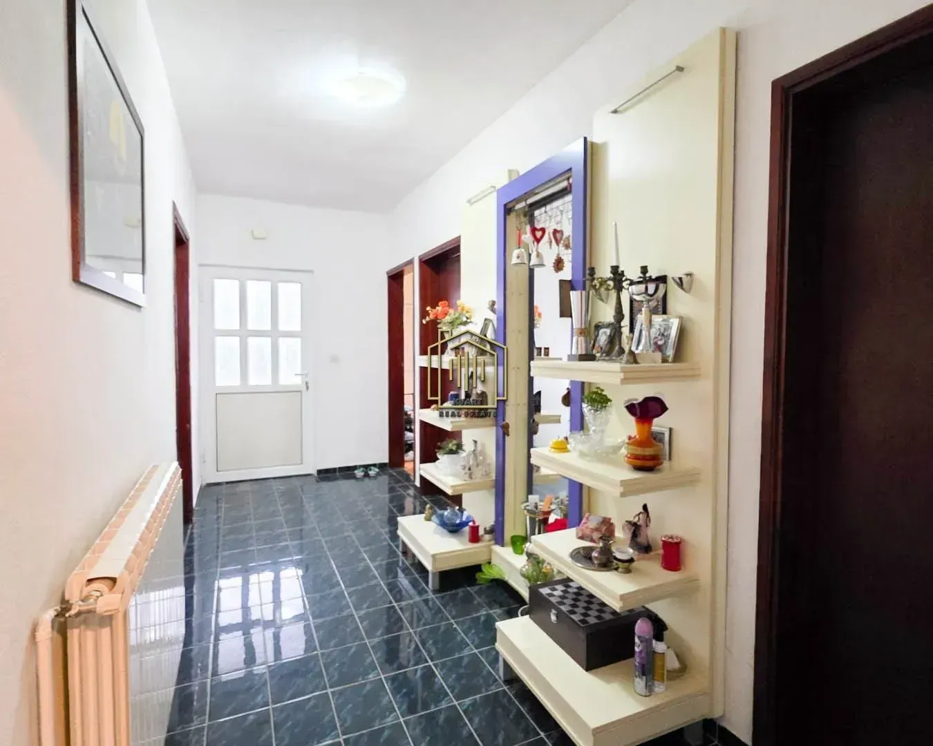 Prodaja, kuća, 115m², Tološi, Podgorica