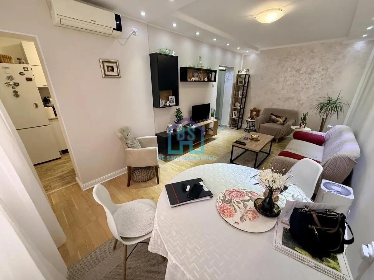 Prodaja, dvosoban stan, 60m², Detelinara, Novi Sad Sve Podlokacije