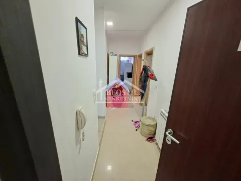 Prodaja, četvorosoban stan, 70m², Centar, Smederevo - image 7