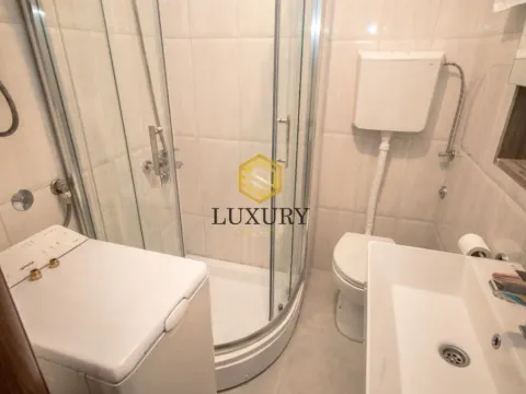 Izdavanje, dvosoban stan, 57m², City Kvart, Podgorica - image 7