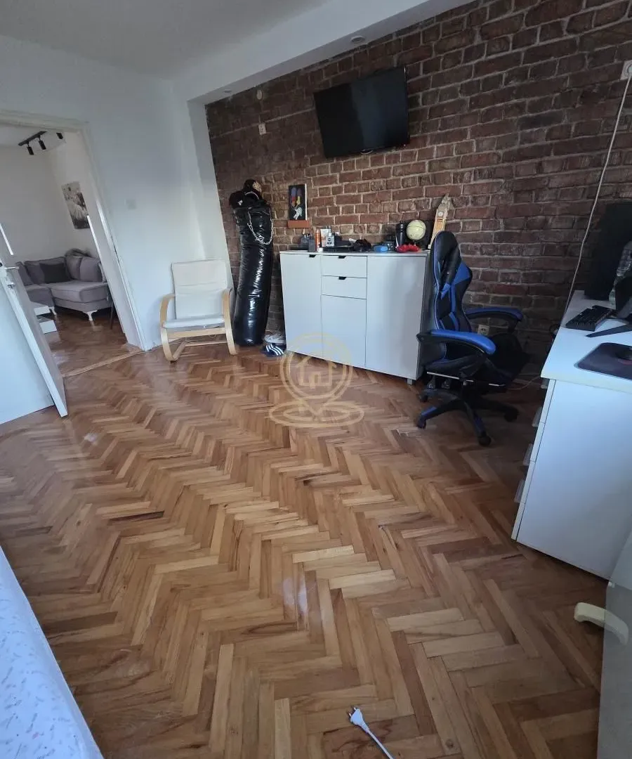 Prodaja, trosoban stan, 73m², Medijana, Niš