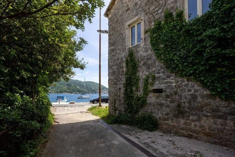 Prodaja, kuća, 92m², Kamenari, Herceg Novi