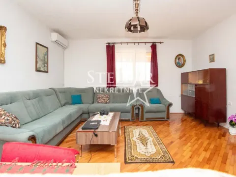 Sale, house, 80m², Jelenak, Danilovgrad