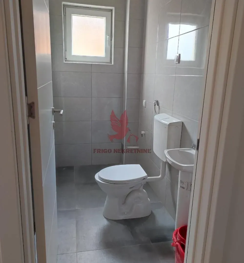 Sale, four bedroom apartment, 78m², Mladenovac, Beograd