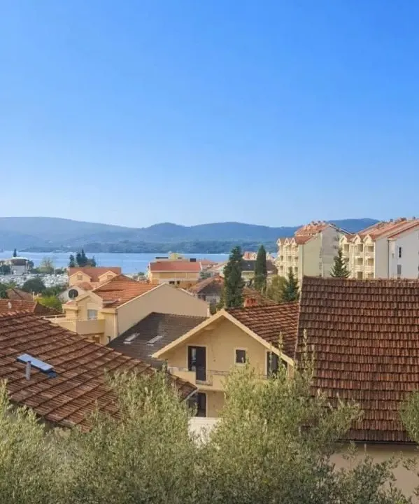 Sale, two bedroom apartment, 53m², Kalimanj, Tivat