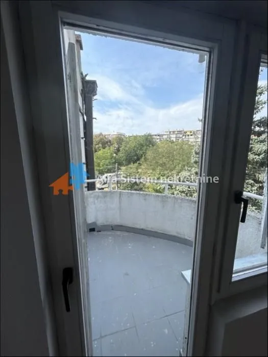 Rent, apartment, 176m², Voždovac Sve Podlokacije, Beograd