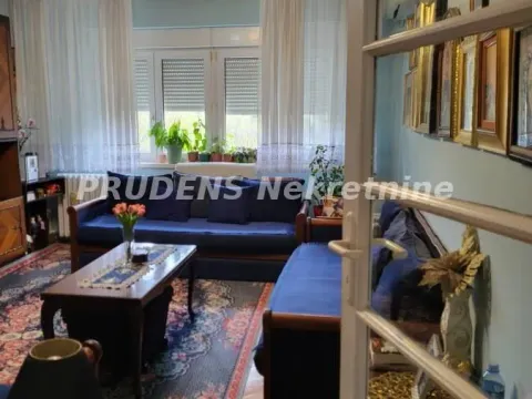 Prodaja, dvosoban stan, 53m², Novi Beograd Blok 7, Novi Beograd Sve Podlokacije