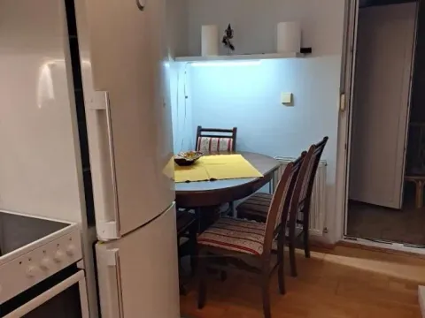 Izdavanje, dvosoban stan, 45m², Grbavica, Novi Sad Sve Podlokacije - image 3