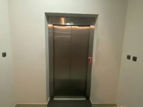 Izdavanje, dvosoban stan, 50m², Veljko Vlahović, Voždovac Sve Podlokacije - image 7