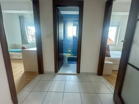 Prodaja, dvosoban stan, 72m², Momišići, Podgorica - image 8