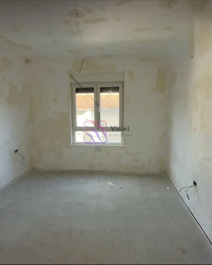 Prodaja, jednosoban stan, 55m², Momišići, Podgorica