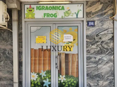 Rent, office space, 89m², Kod Big Fashion-a, Podgorica - image 13