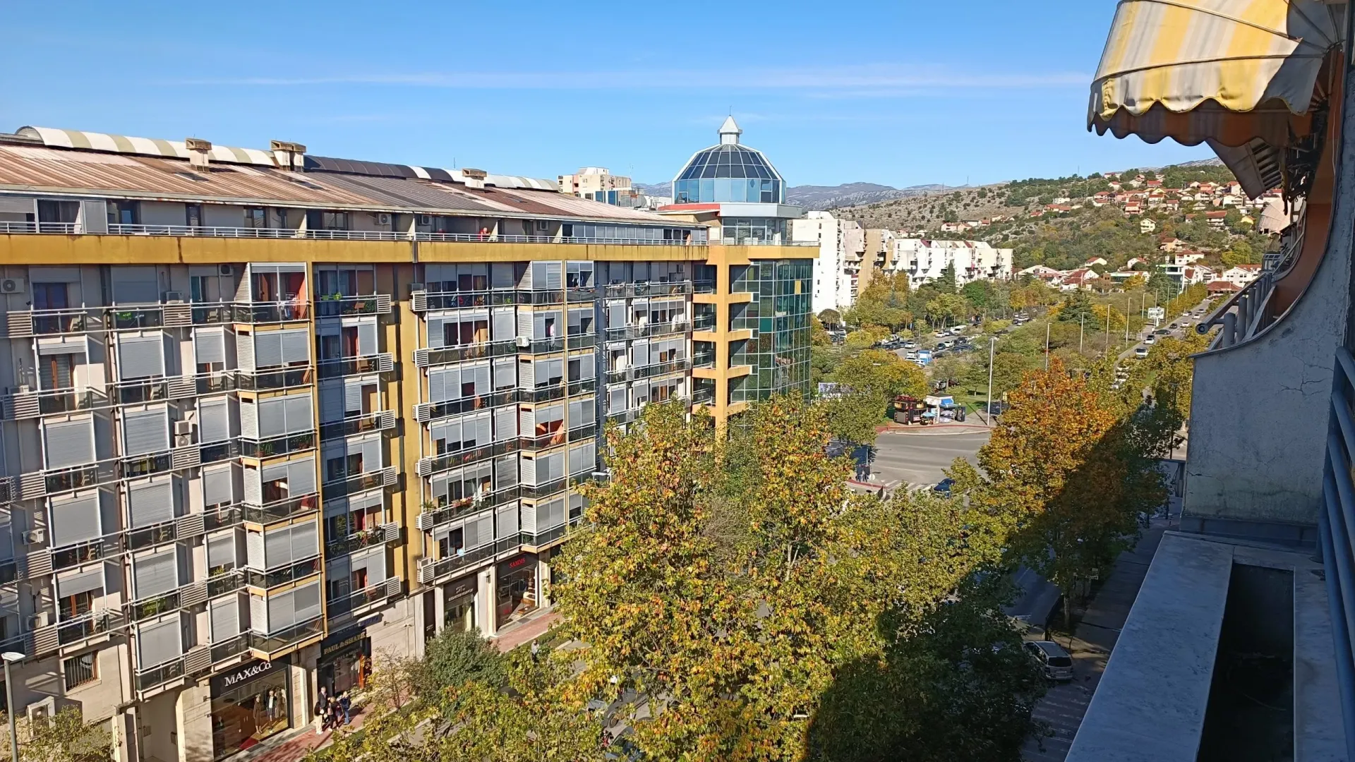 Prodaja, dvosoban stan, 94m², Preko Morače, Podgorica