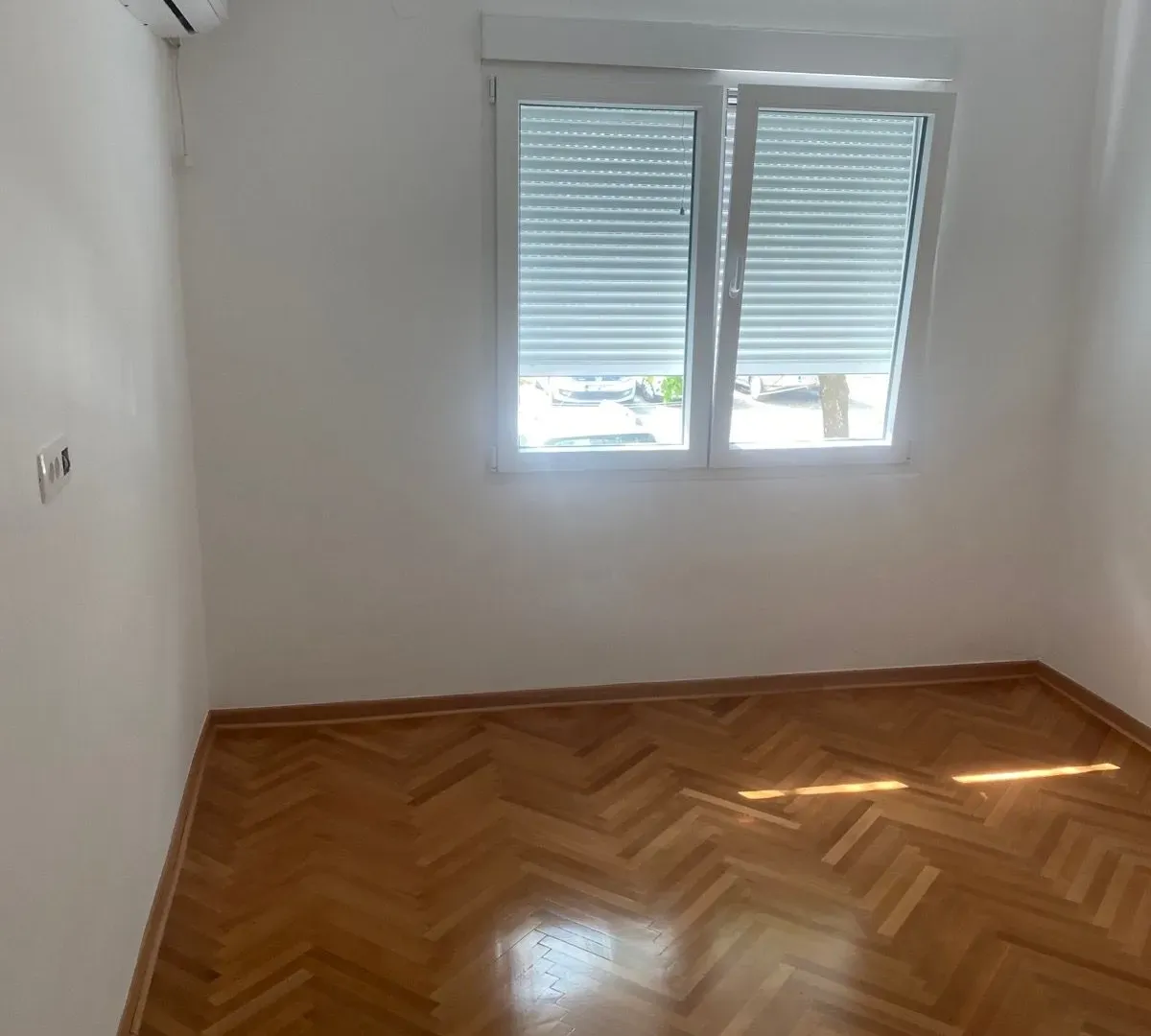 Rent, office space, 66m², Preko Morače, Podgorica