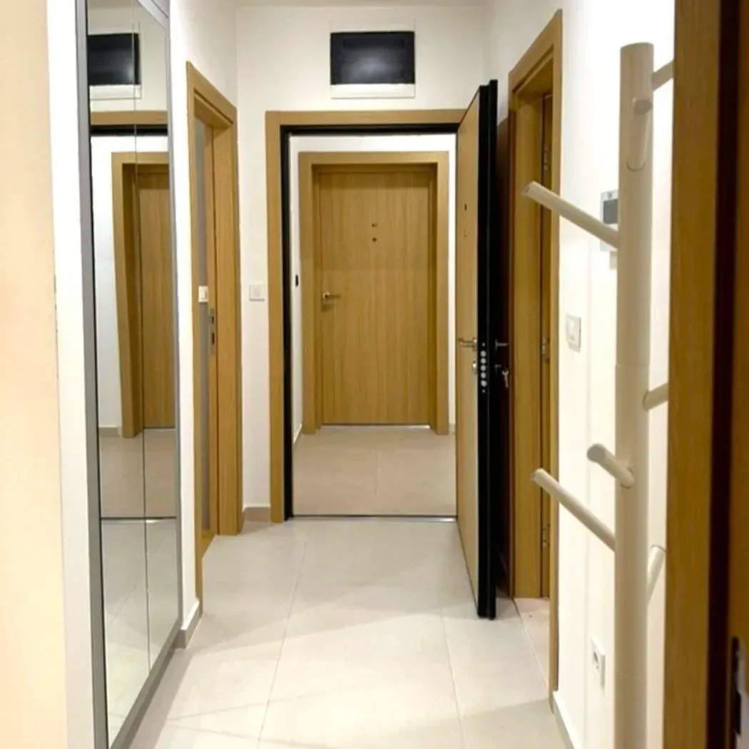 Izdavanje, dvosoban stan, 69m², City Kvart, Podgorica