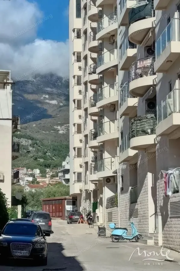 Sale, one bedroom apartment, 40m², Maine, Budva