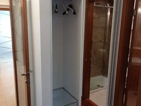 Rent, four bedroom apartment, 140m², Centar, Podgorica - image 8