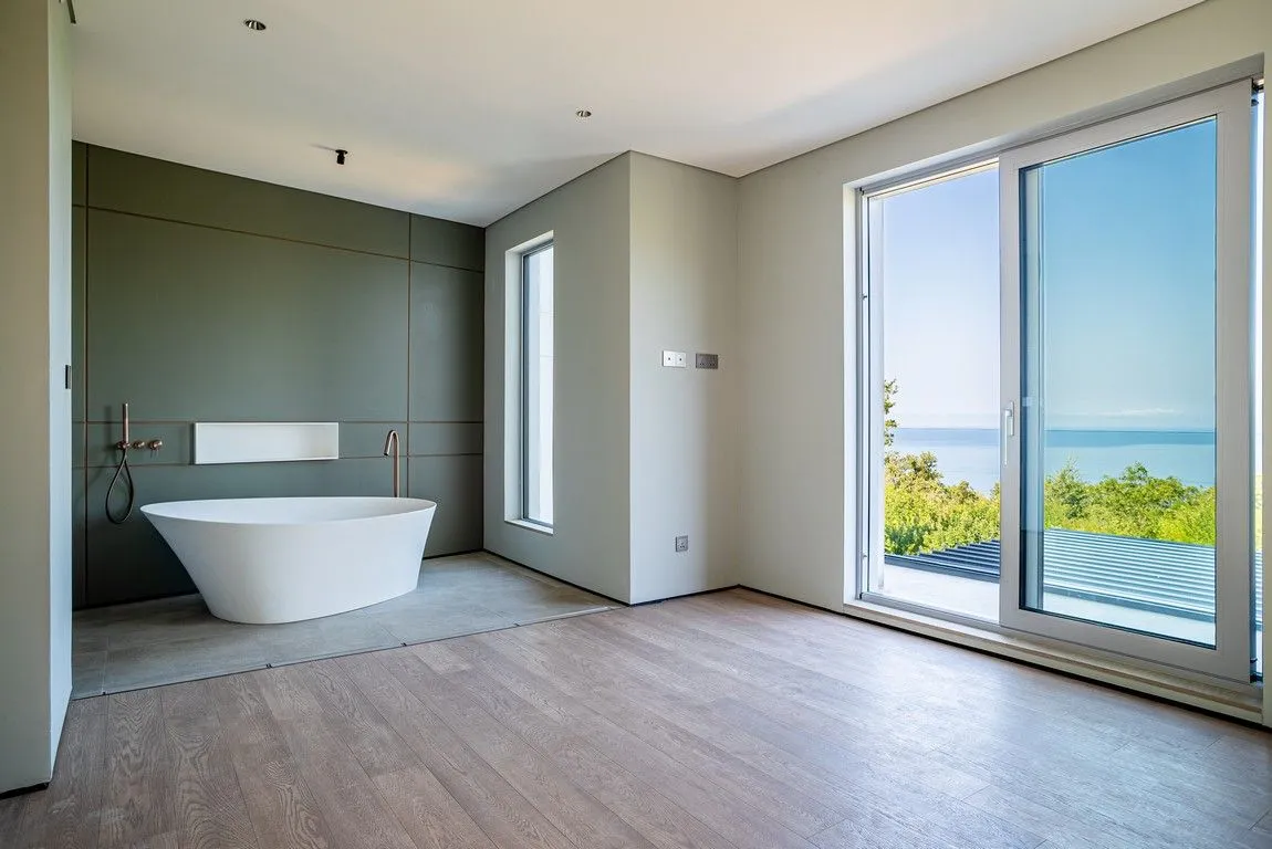 Sale, house, 231m², Blizikuće, Budva