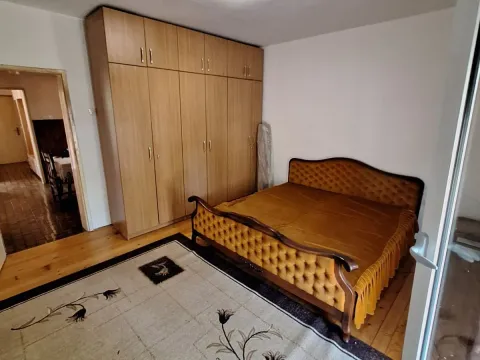 Prodaja, kuća, 90m², Tološi, Podgorica - image 7
