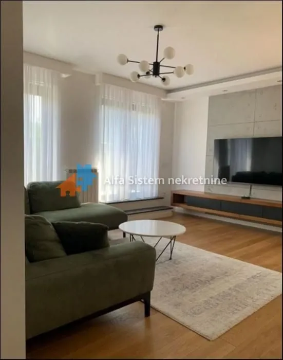 Rent, four bedroom apartment, 115m², Savski Venac, Beograd