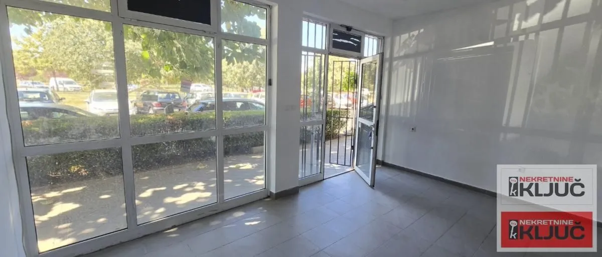 Rent, office space, 130m², Nova Detelinara, Novi Sad Sve Podlokacije