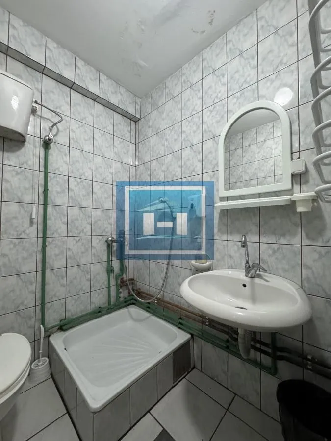 Prodaja, ugostiteljski objekat, 1560m², Despotovac, Srbija