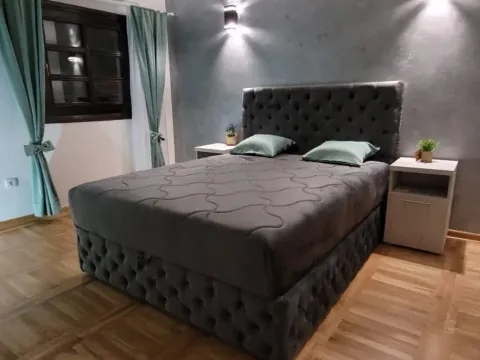 Rent, four bedroom apartment, 94m², Vračar Hram, Vračar Sve Podlokacije - image 5
